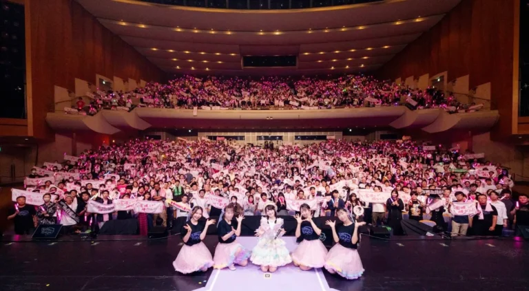 19470-4000-3107dbd23af840445cf137945517070f-1979x1091