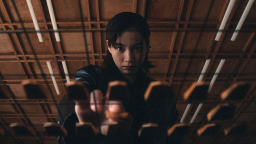 003-1024x576 主演・のん「生きている中で嫌な思いや、惨めな思いした時に勇気をもらえる作品」人生を奪われ、復讐のために立ち上がるダークヒーロー役で、新境地を切り開く!/ABEMAオリジナルドラマ『MISS KING / ミス・キング』を2025年9月29日(月)夜8時より無料配信決定<特報映像&のんインタビュー映像も公開>