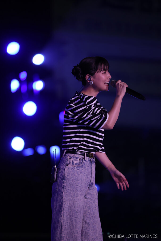 230791_0721-大塚-愛-BSW『AFTER-GAME-PARTY』※千葉ロッテクレジット入り-683x1024 大塚 愛、真夏のZOZOマリンで約1万人を魅了した一夜限りのスペシャルライブ! 幻想的な花火も咲いた!「BSW AFTER GAME PARTY」
