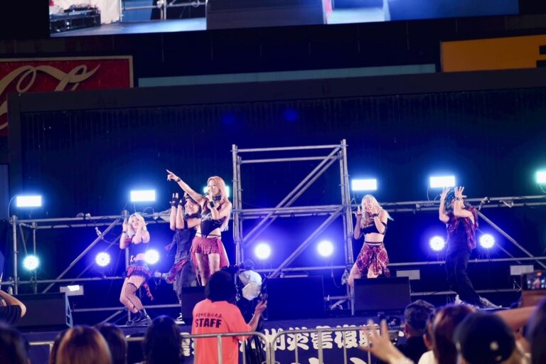 232831_0816_倖田來未 神宮外苑花火大会