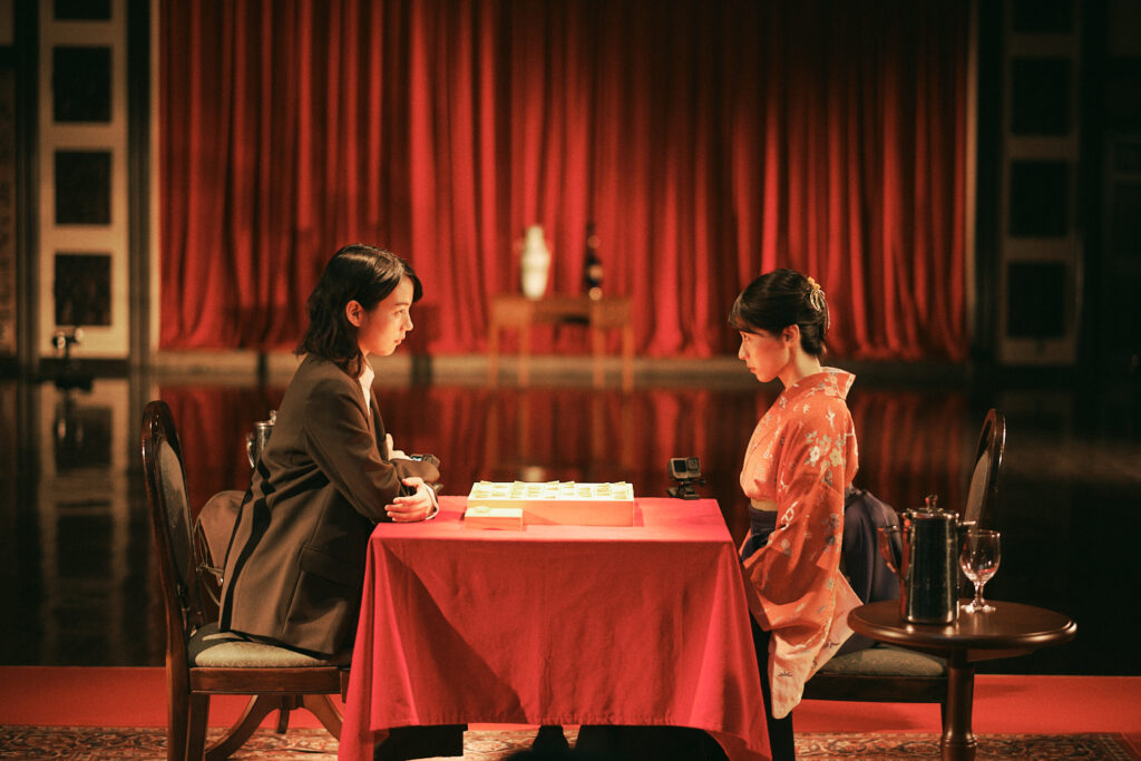 0925_1-1024x683 のん“初のダークヒーロー”『MISS KING / ミス・キング』“バチバチ”に盤上で火花散らすライバル、のんVS鳴海唯の場面写真を解禁